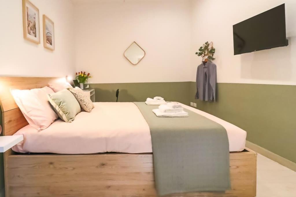 New Private Apt In Como A-C Self Check-In Bagian luar foto