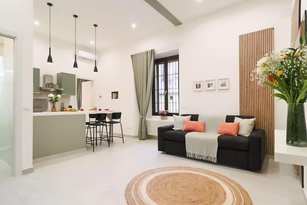 New Private Apt In Como A-C Self Check-In Bagian luar foto